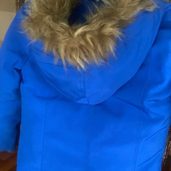 GAP Kids Blue Expedition Parka with Faux Fur Trim - Picture 3 of 14